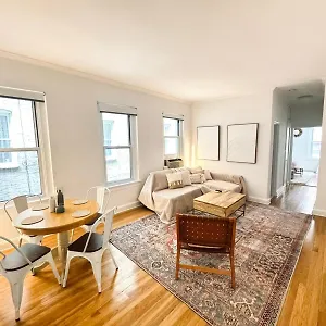 Upper East Side 2 Bedrooms Gem New York